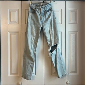 Abercrombie 90s Straight Ultra High Rise Jeans